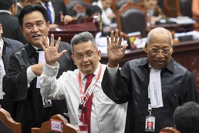  Majelis Hakim Tak Larang Perubahan Permohonan Kubu Prabowo, Yusril: Kami Bingung Harus Jawab yang Mana?