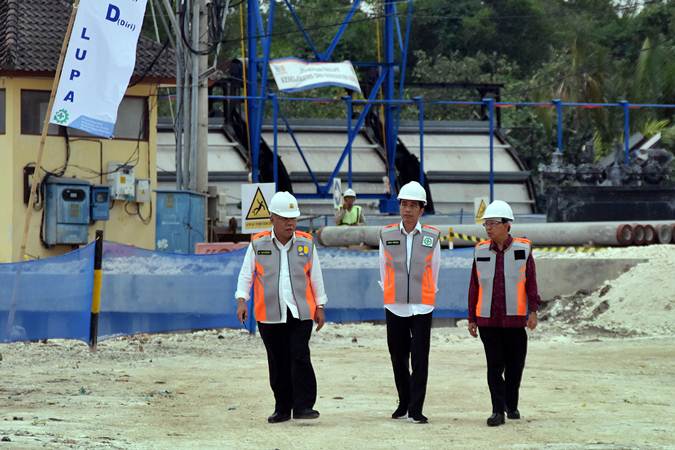  Presiden Jokowi Tinjau Proyek Waduk Muara Nusa Dua