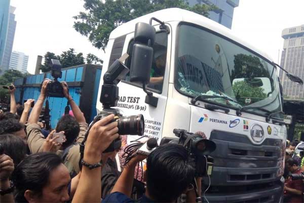  UD Trucks Ikuti Uji Coba B30 Kementerian ESDM