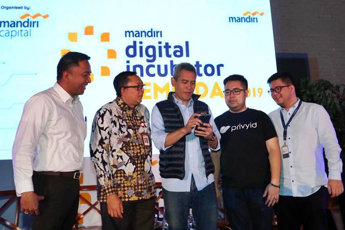  Diskusi Mandiri Digital Incubator Startup Demo Day 2019