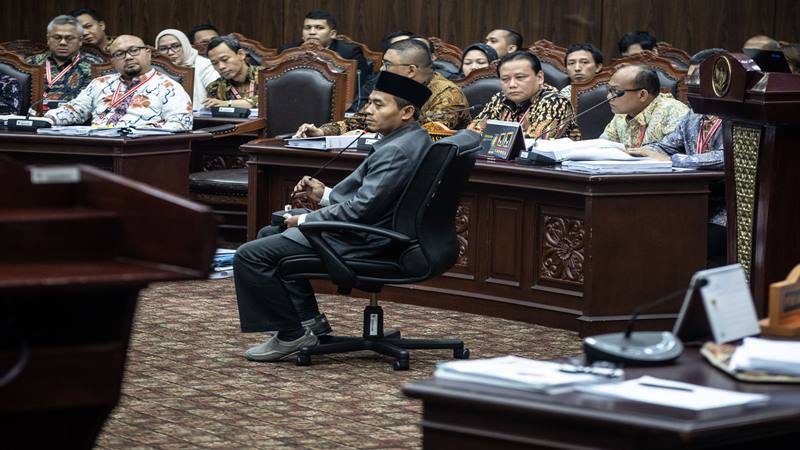  Pengacara Prabowo Ragukan Jawaban Saksi Tim Hukum Jokowi 