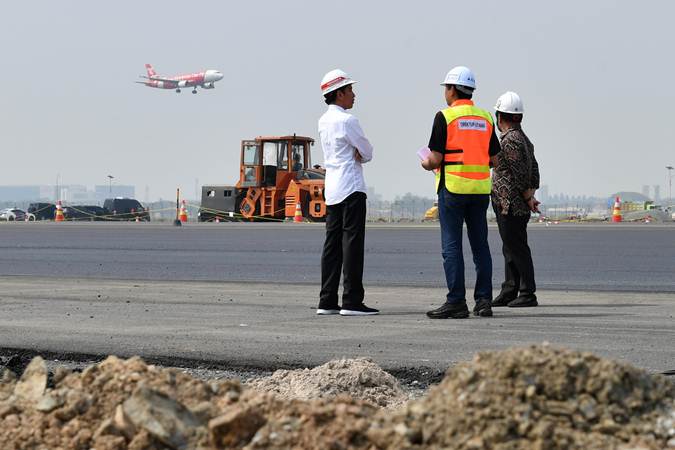  Presiden Jokowi Tinjau Pembangunan Landasan Pacu Ketiga Bandara Soetta