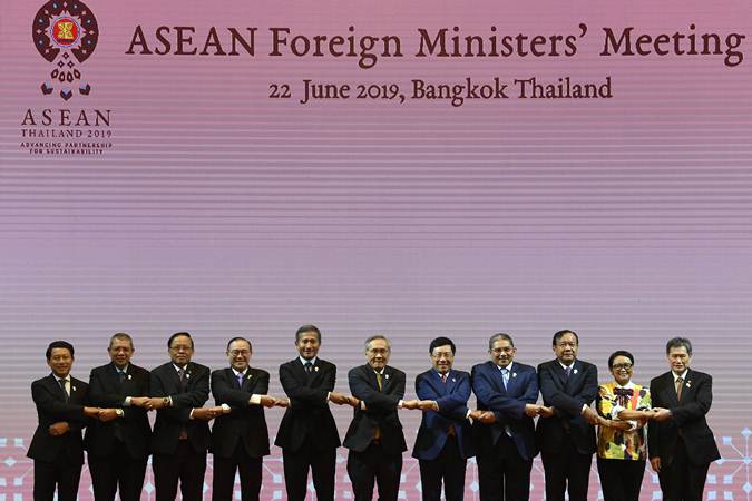  Pertemuan Menteri Luar Negeri pada KTT Ke-34 Asean