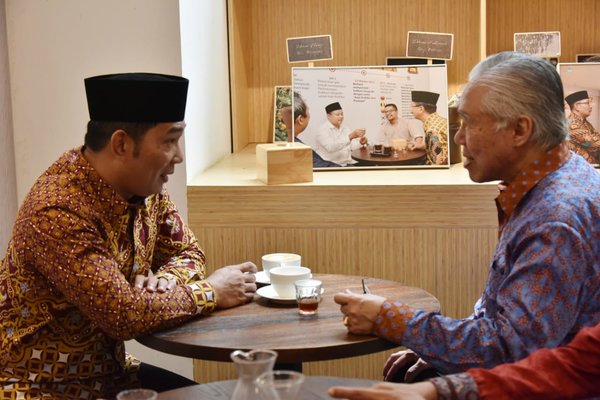  Ridwan Kamil Minta Kafe di Jabar Jualan Kopi Lokal