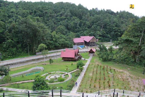  Kebun Raya Kendari Semakin Diminati Sebagai Wisata Edukasi  