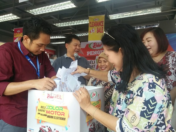  Jelang Penutupan,  PRJ Semakin Dipadati Pengunjung