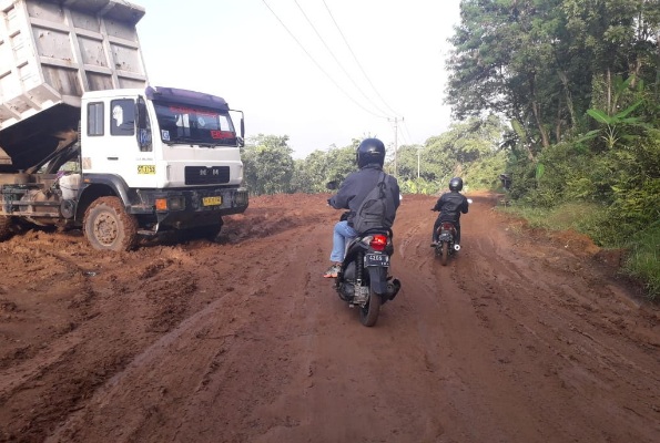  Purwakarta Juga Menuntut Kompensasi Perbaikan Jalan ke PT KCIC