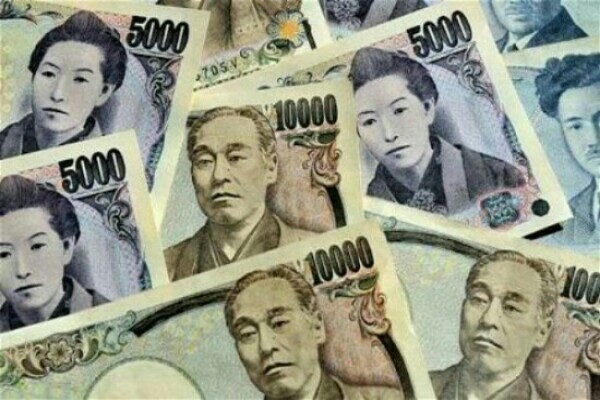  Kurs Tengah Melemah 20 Poin, Yen Paling Laris di Asia
