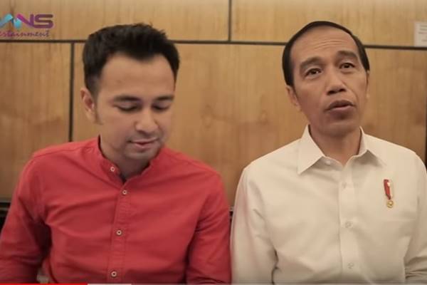  Berapa Jam Presiden Jokowi Pantau Media Sosial?