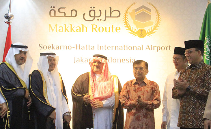  KEBERANGKATAN HAJI KLOTER PERTAMA