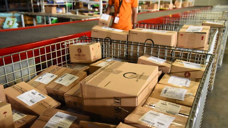  Pemerintah Perlu Mendorong Pusat Logistik Berikat E-Commerce