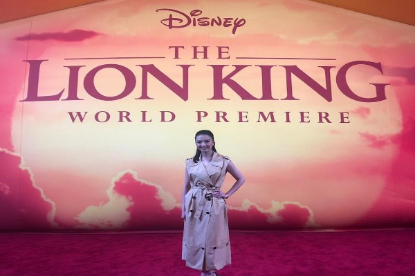  Raline Shah Hadiri World Premiere Film ‘The Lion King’