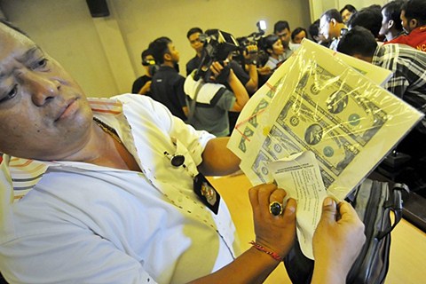  Pengedar Valas Palsu Rp300 miliar Diduga Sindikat Internasional