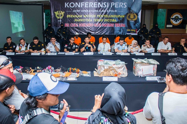  Sinergi Bea Cukai dan POLRI Gagalkan Penyelundupan Sabu di Bandara Soekarno-Hatta