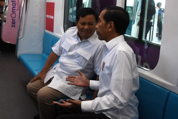  Makna Gerbong MRT dan Sate Pertemuan Jokowi dan Prabowo