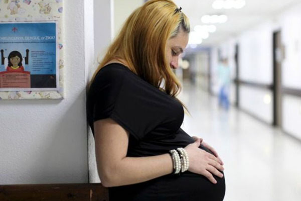  Migrain Saat Hamil Picu Komplikasi pada Ibu & Bayi