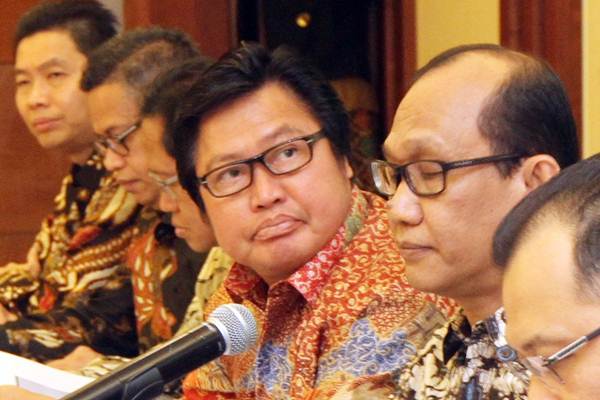Direktur Utama PT Cita Mineral Investindo Tbk Liem Hok Seng (tengah) menjawab pertanyaan wartawan di sela-sela paparan publik perseroan, di Jakarta, Kamis (18/10/2018)./JIBI-Endang Muchtar
