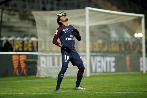  Setelah Bertindak Kontroversi, Neymar Sudah Kembali Berlatih Bersama PSG