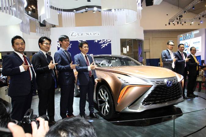  Lexus Hadirkan Varian Terbaru di GIIAS 2019