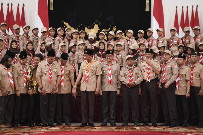  Presiden Jokowi Lepas Kontingen Jambore Pramuka Dunia XXIV
