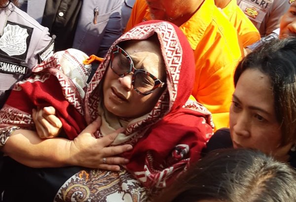  Sambil Terisak, Nunung Minta Maaf Ke Keluarga dan Publik