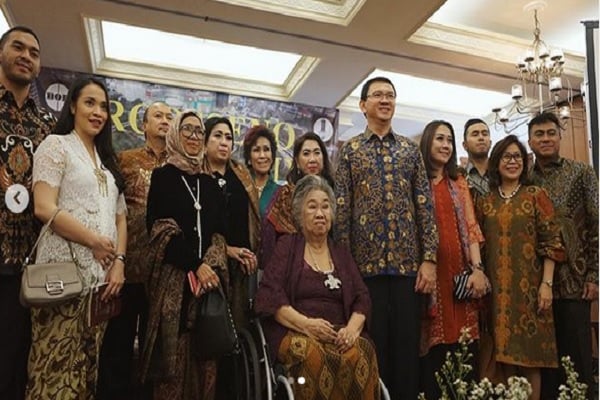  Ahok Bawa Puput Nastiti ke Acara Roosseno Award IX, Begini Curhatnya 