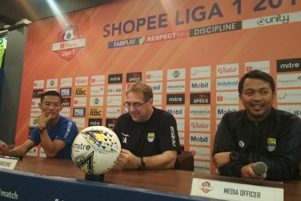  Persib Siap Tumbangkan Bali United Demi Merangsek 5 Besar