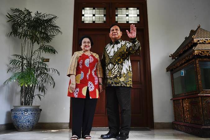  Ruhut Sitompul Soal Pertemuan Prabowo - Megawati : Sepertinya Mengarah ke Win-Win Solution