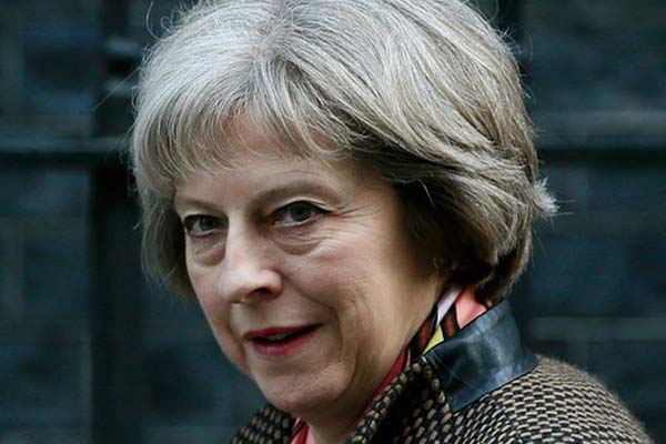  Theresa May Pilih Nonton Kriket daripada Hadiri Pidato Perdana Boris Johnson