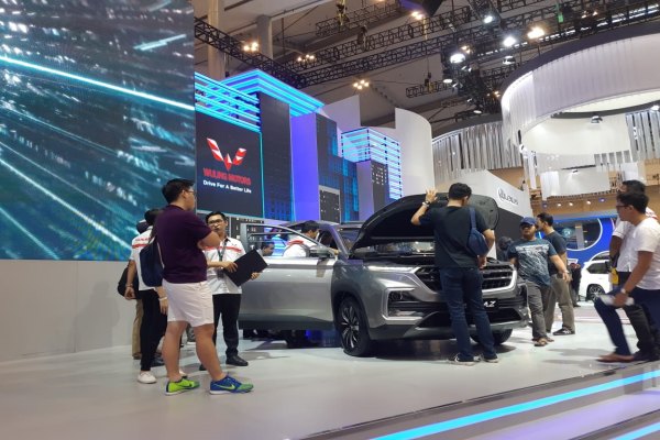  Almaz Berfitur Wind, Model Wuling yang Paling Dicari di GIIAS 2019