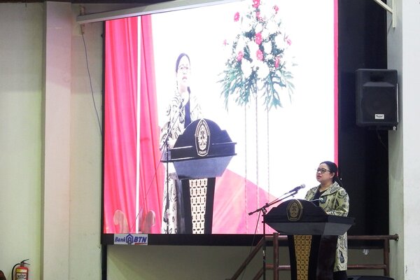  Puan Maharani Cerita Hubungan Keluarganya dengan Prabowo