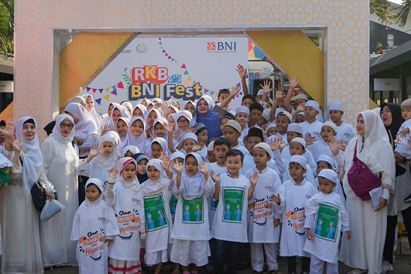  Partisipasi di RKB BNI Fest Halal Park GBK, BNI Syariah Gelar Story Telling untuk Anak Istimewa
