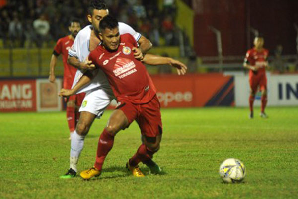  Hasil Liga 1, Semen Padang vs Persebaya Skor 0 - 0