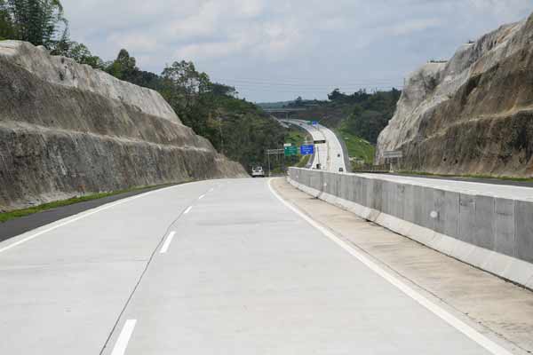  Jalan Tol Solo-Yogyakarta, Titik Lintasan Bergeser