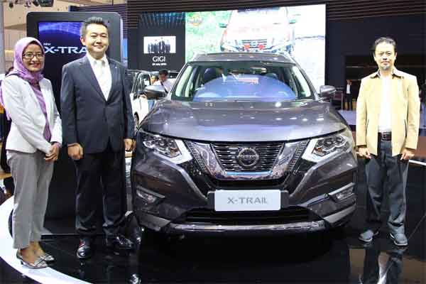  TAMPIL BARU : Nissan X-Trail Punya Banyak Fitur Cerdas