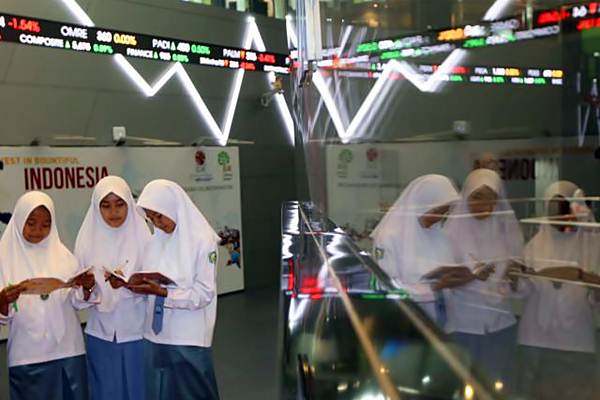  Jakarta Islamic Index Ditutup Melemah 0,72 Persen, UNVR & CPIN Penekan Utama