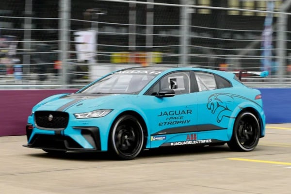  Jaguar Listrik I-Pace Segera Masuk Indonesia