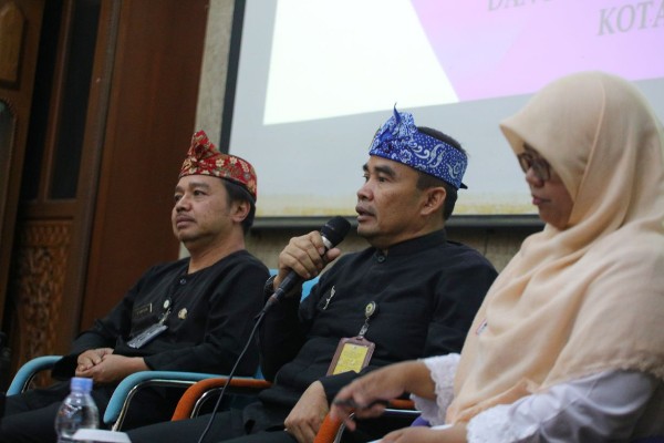  Pemkot Bandung Sosialisasikan Perda Perlindungan Anak
