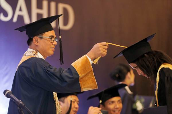  PENDIDIKAN TINGGI: Terlalu Banyak PTS di Indonesia, Berkah Atau Musibah?