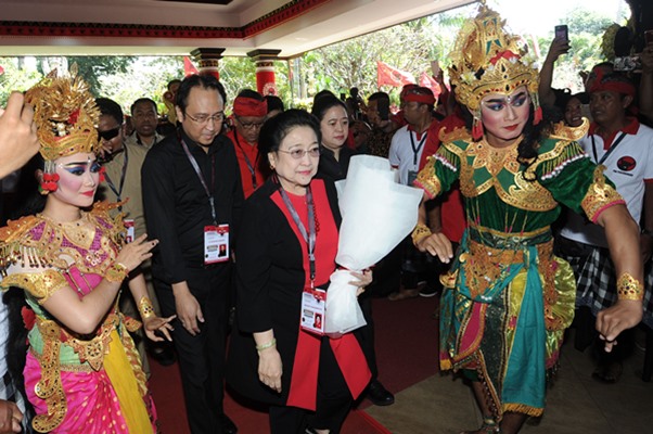  Puan Maharani : Megawati Terpilih Ketum Lagi, Posisi Ketua Harian Ditentukan Esok