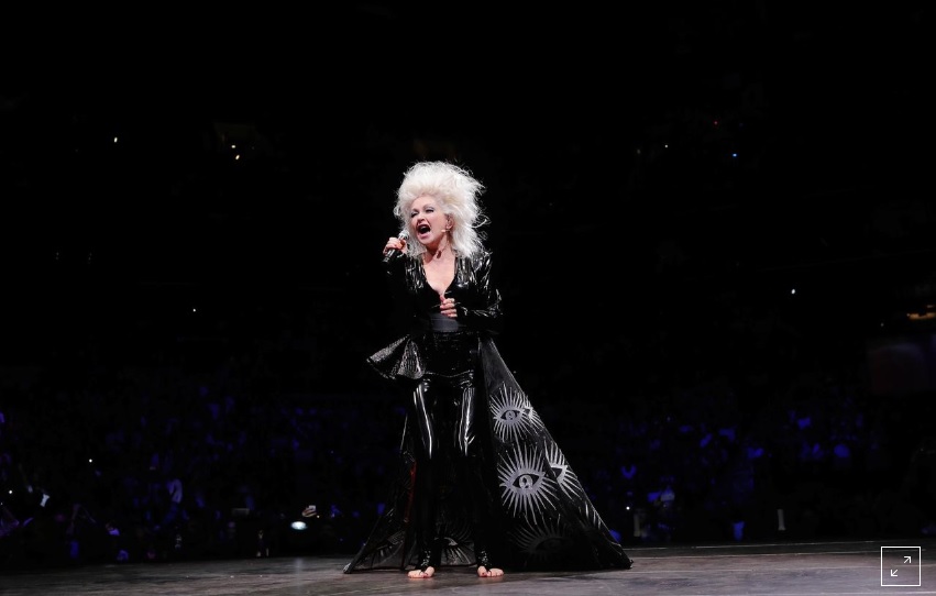 Penyanyi Cyndi Lauper Selesai Hadapi Gugatan Hak Cipta Lagu 'Kinky Boots'