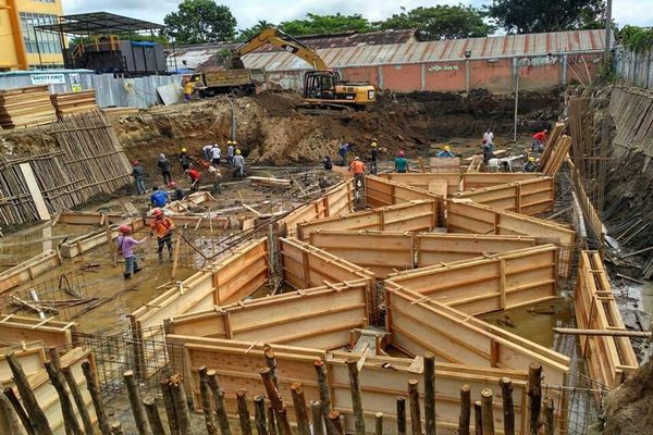 Sejumlah Gedung Sekolah di DKI Gunakan Konstruksi Sarang Laba-Laba