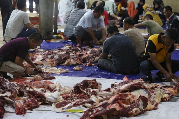  Dispangtan Kota Bandung Terjunkan Petugas Pemeriksa Kualitas Daging Kurban 