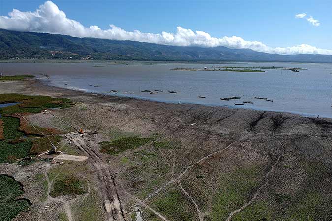  Danau Limboto Mengering