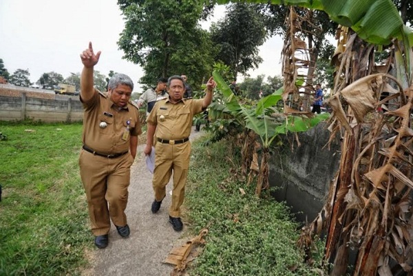  Pemkot Bandung Bakal Bangun Kolam Retensi di Jalan SOR GBLA