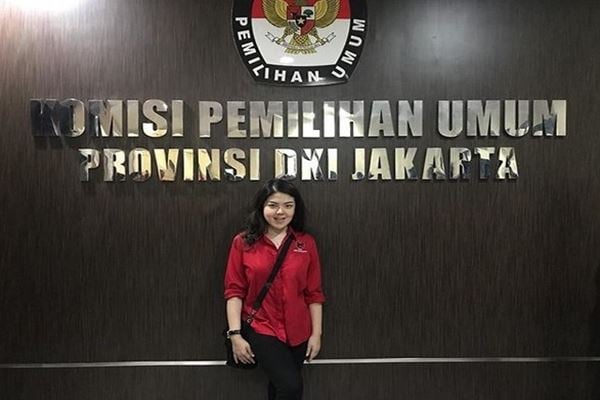  Penyanyi Tina Toon Jadi Anggota DPRD DKI Jakarta