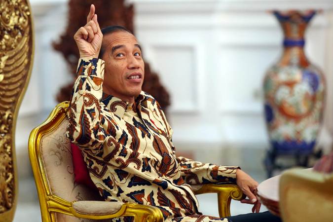 Presiden Joko Wiodo memberikan keterangan saat menerima kunjungan tim redaksi Harian Bisnis Indonesia, di Istana Merdeka, Jakarta, Rabu (29/5/2019)./Bisnis-Abdullah Azzam
