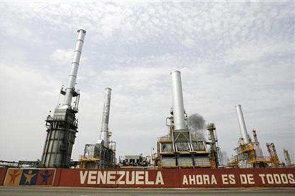  Perusahaan Energi China Tinggalkan Minyak Venezuela