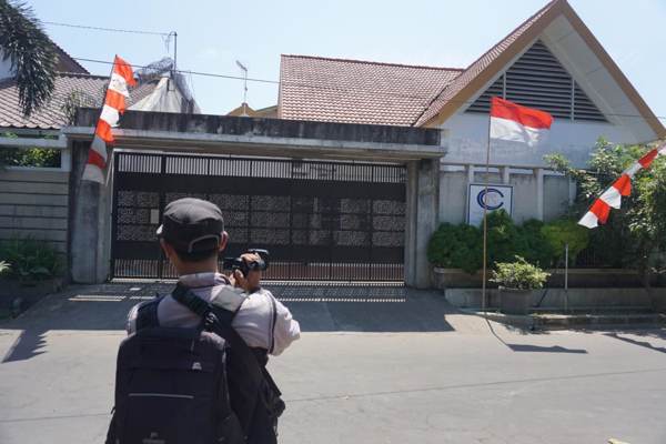 OTT Jaksa Jogja: Sebuah Kantor di Colomadu Disegel KPK