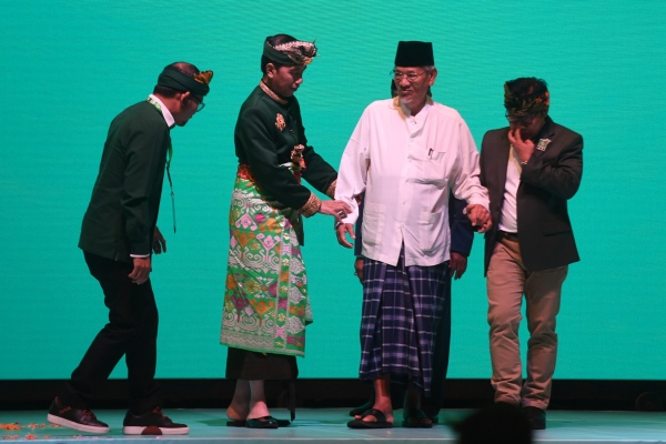  Jokowi Sebut Negara Cepat Bakal Menguasai Negara Lambat